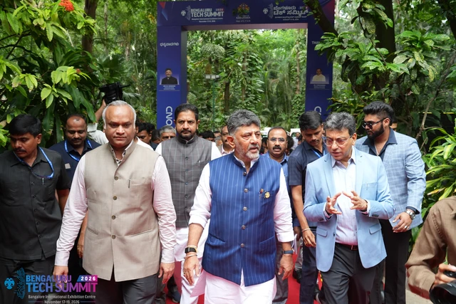 Conversation with Honorable Chief Minister of Karnataka — Photo 1