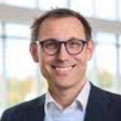 Dr. Stephan Weyers